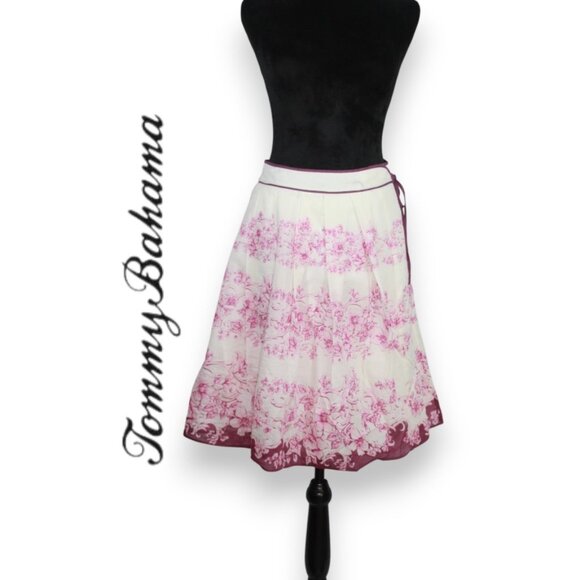 Tommy Bahama Ivory Pleated Wrap Skirt with Magenta Floral Pattern Size Small - Picture 1 of 9
